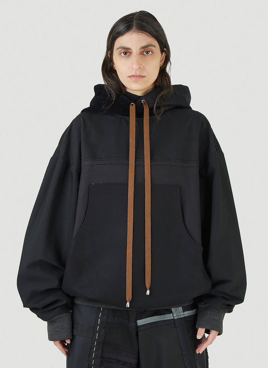 Drawstring Hooded Sweatshirt in Black